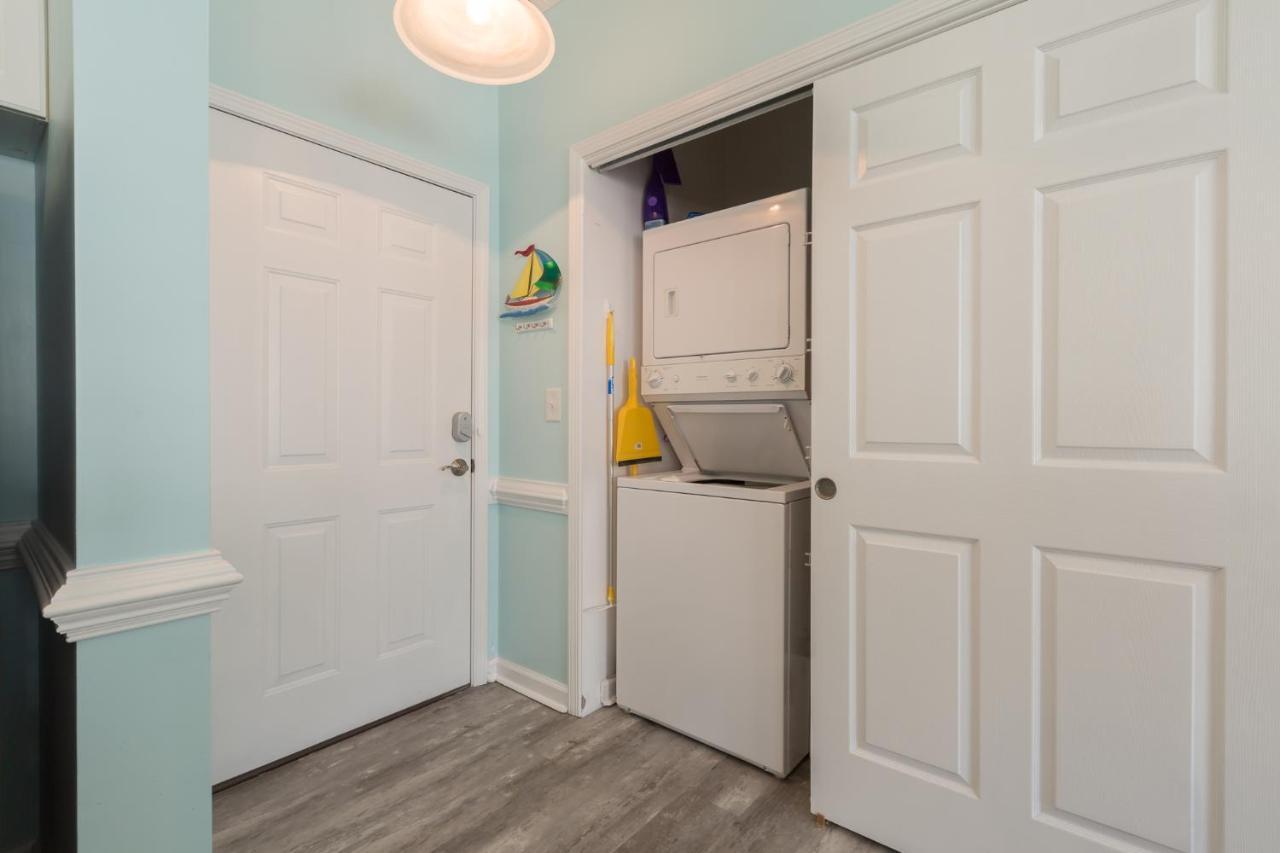 Modern Condo With Shared Pools,Hot Tubs, Walk To Beach & Plenty Of Golf! Myrtle Beach Exterior foto